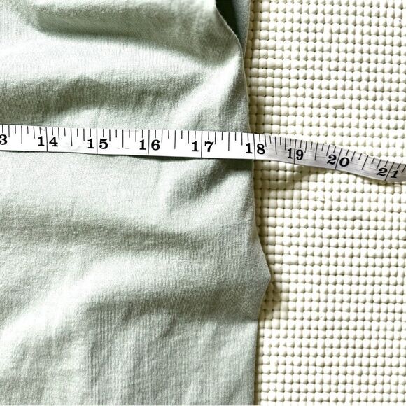 ARITZIA BABATON Shoulder Pad Tee Shirt 100% Cotton NWT Sleeveless Top - Picture 14 of 16